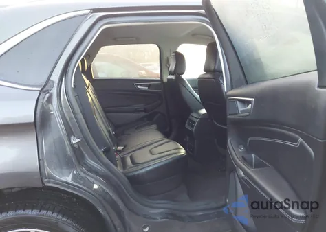 2020 Ford Edge Titanium z USA, uszkodzony, nr VIN 2FMPK3K97LBB49753